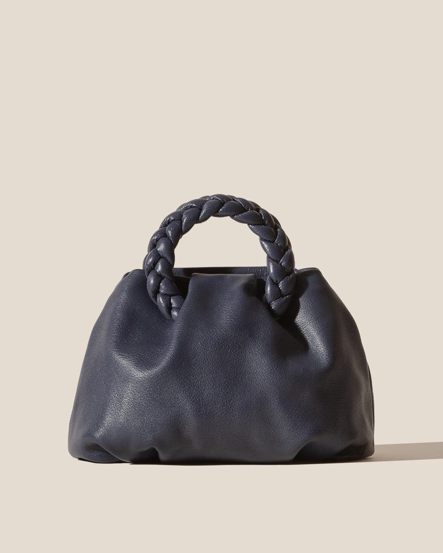 BOMBON M SUPPLE SHINY