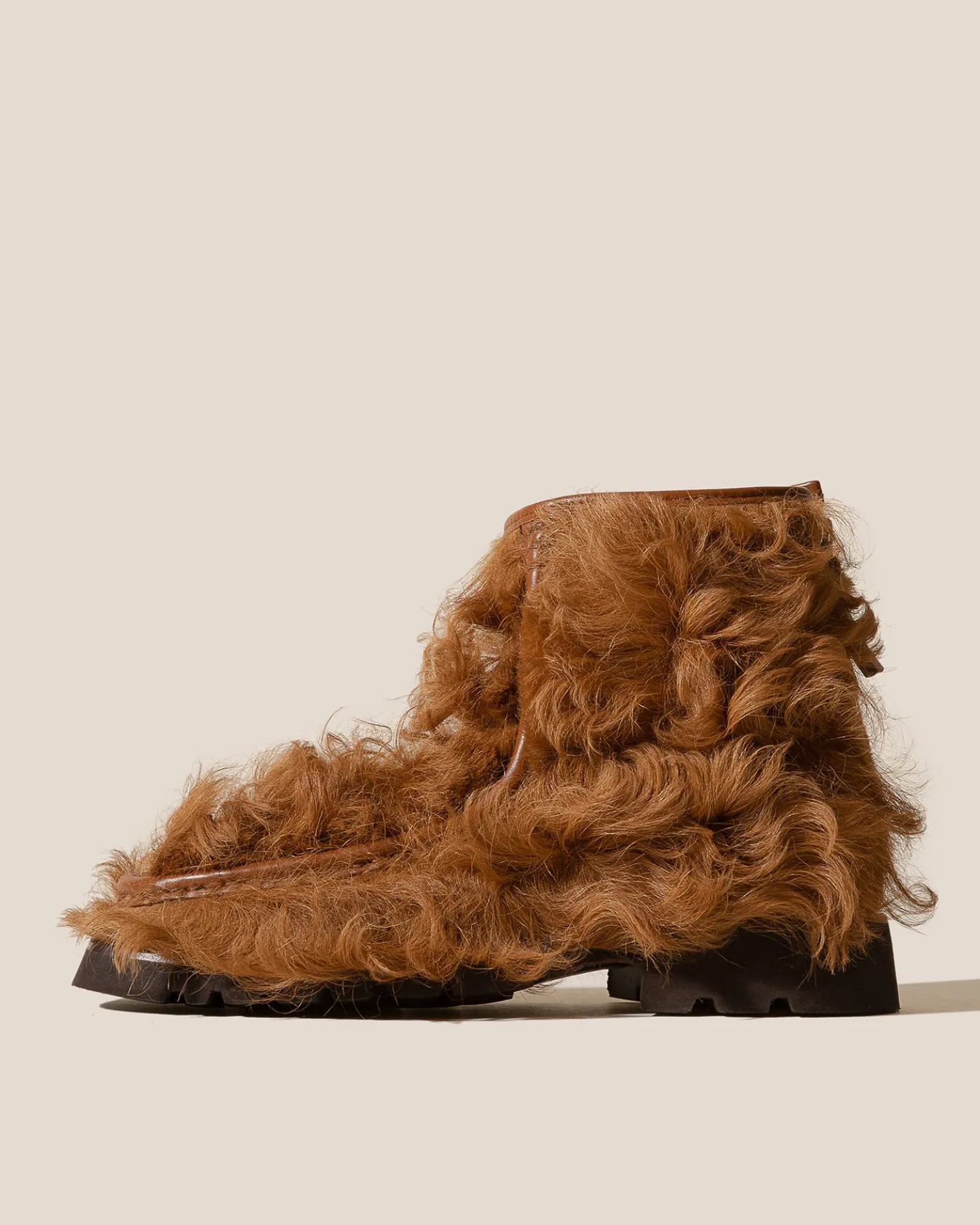 ARMENTA LOW ZIPPED LONG HAIR