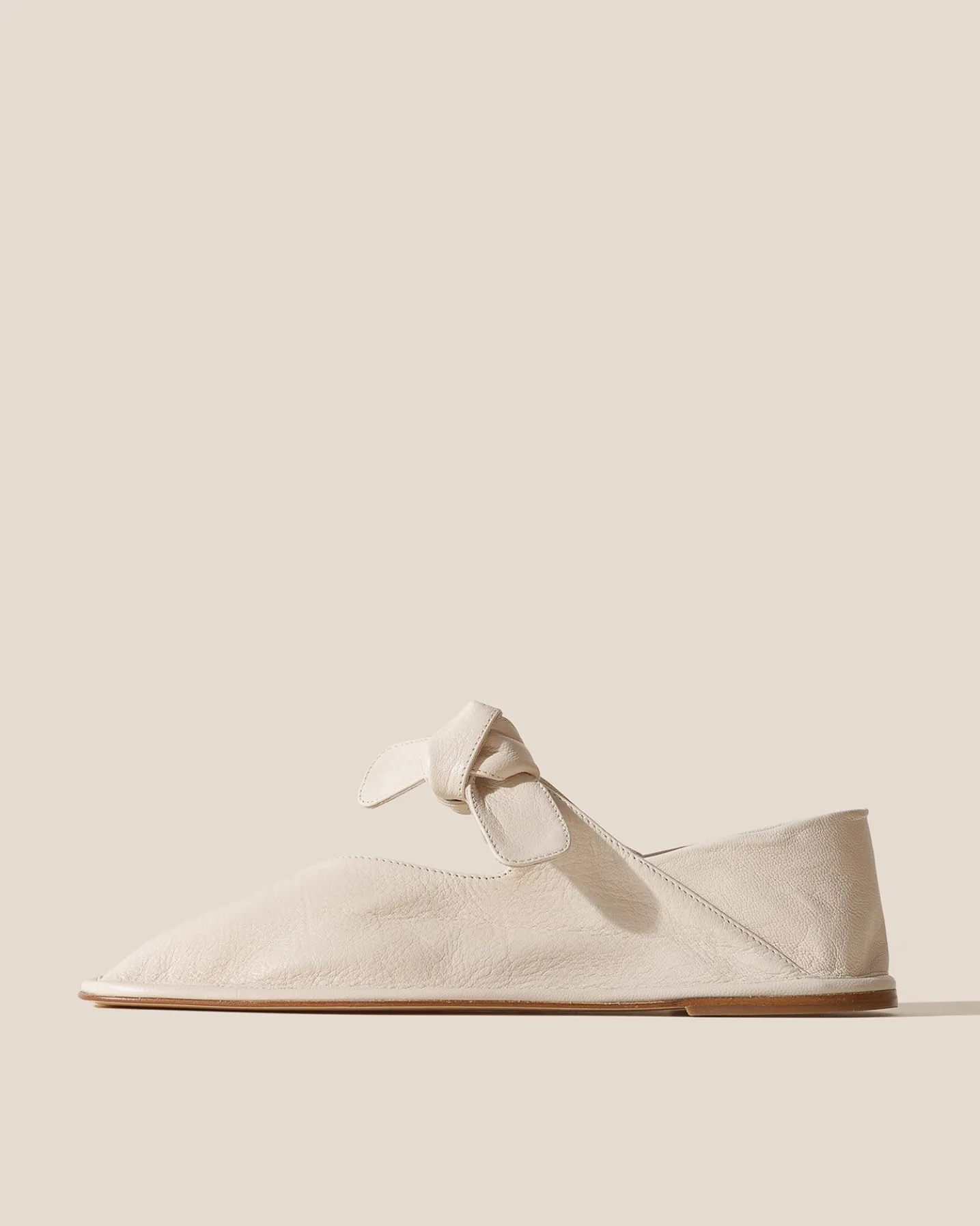 LLASADA SUPPLE SHINY